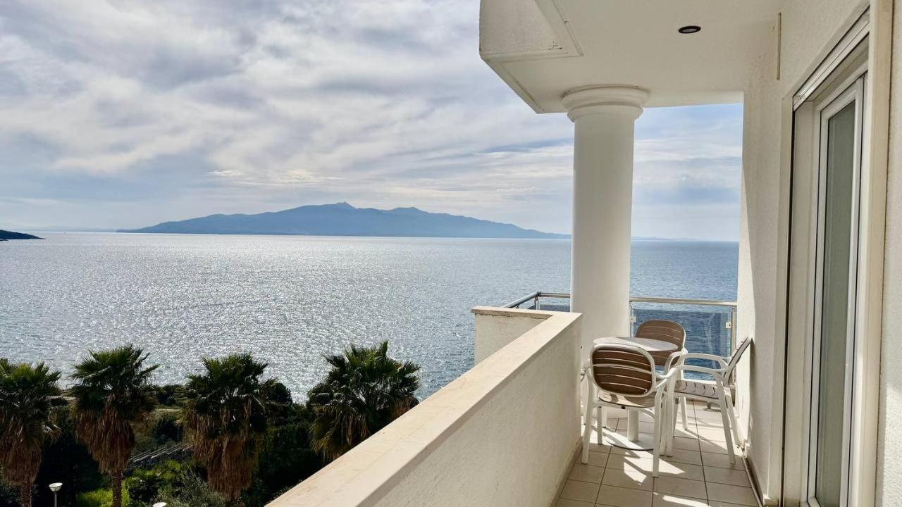 White Sea View Residence Saranda Extérieur photo