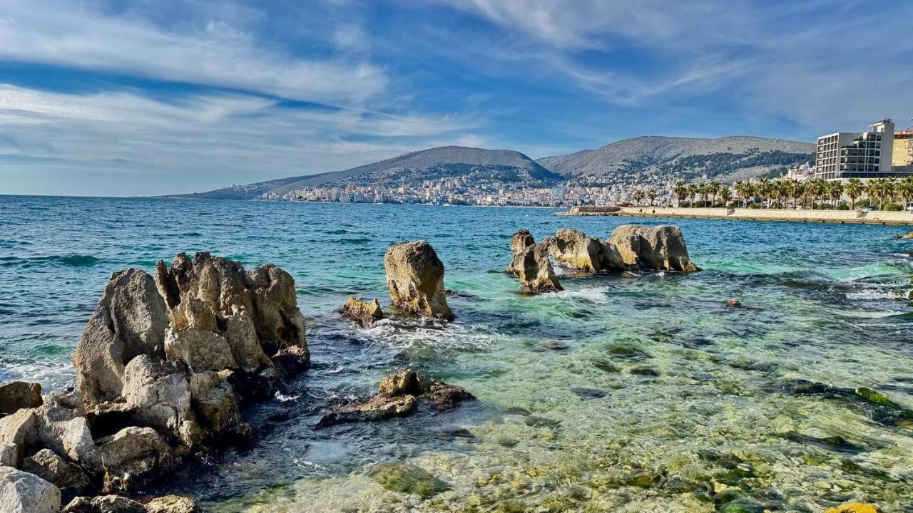 White Sea View Residence Saranda Extérieur photo
